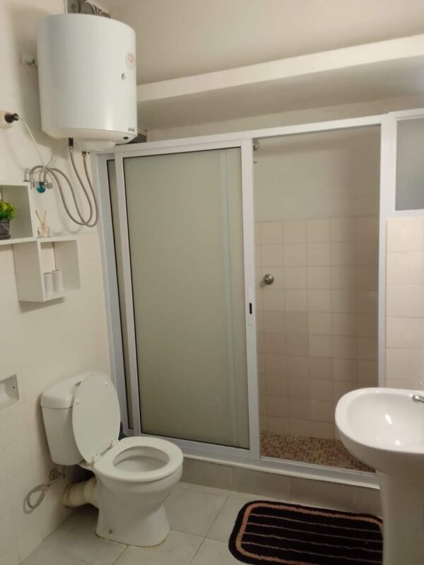 Vende-se Flat Tipo 3 Bairro da Polana